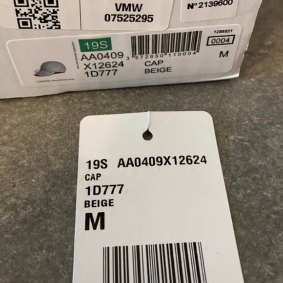 Sold !!!! Chanel Straw Cap - Picture 8 of 8